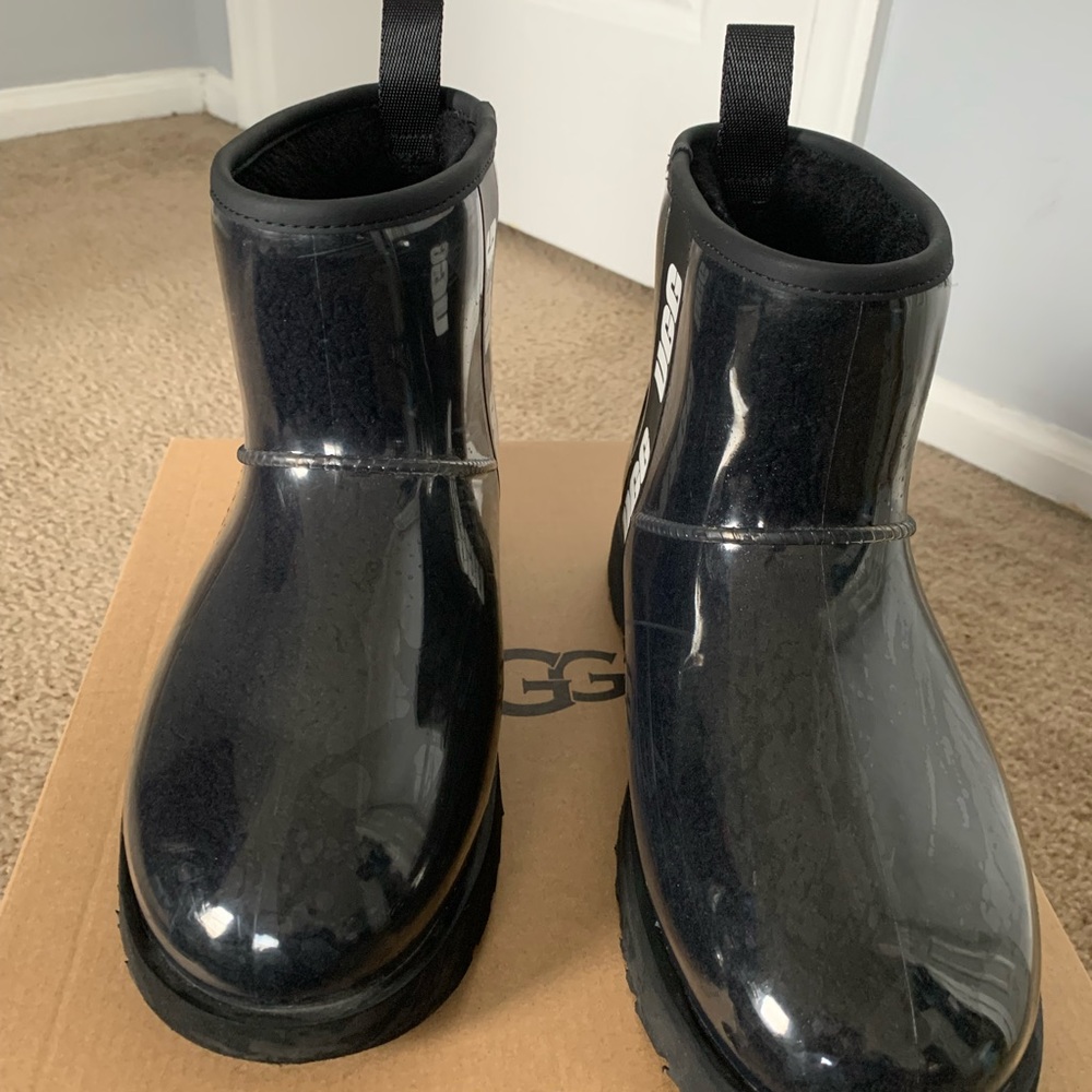 Clear black Uggs in box. Great condition. Size 9